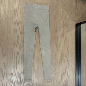 H&M Sage Green Ribbed Cotton Women’s Seamless Leggings